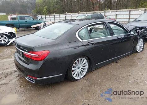 2016 BMW 740I из США, поврежденный, VIN WBA7E2C52GG547143